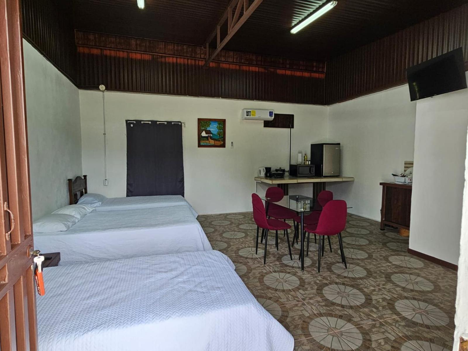 Apartment Sleep&go! Cuadruple En Siquirres Centro - And Rafting Tour! Siqurres Da Alegria